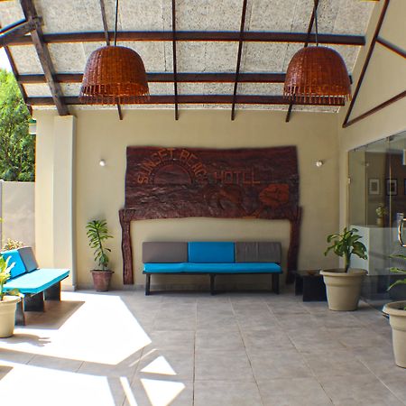 Sunset Beach Hotel Kotu Exterior foto