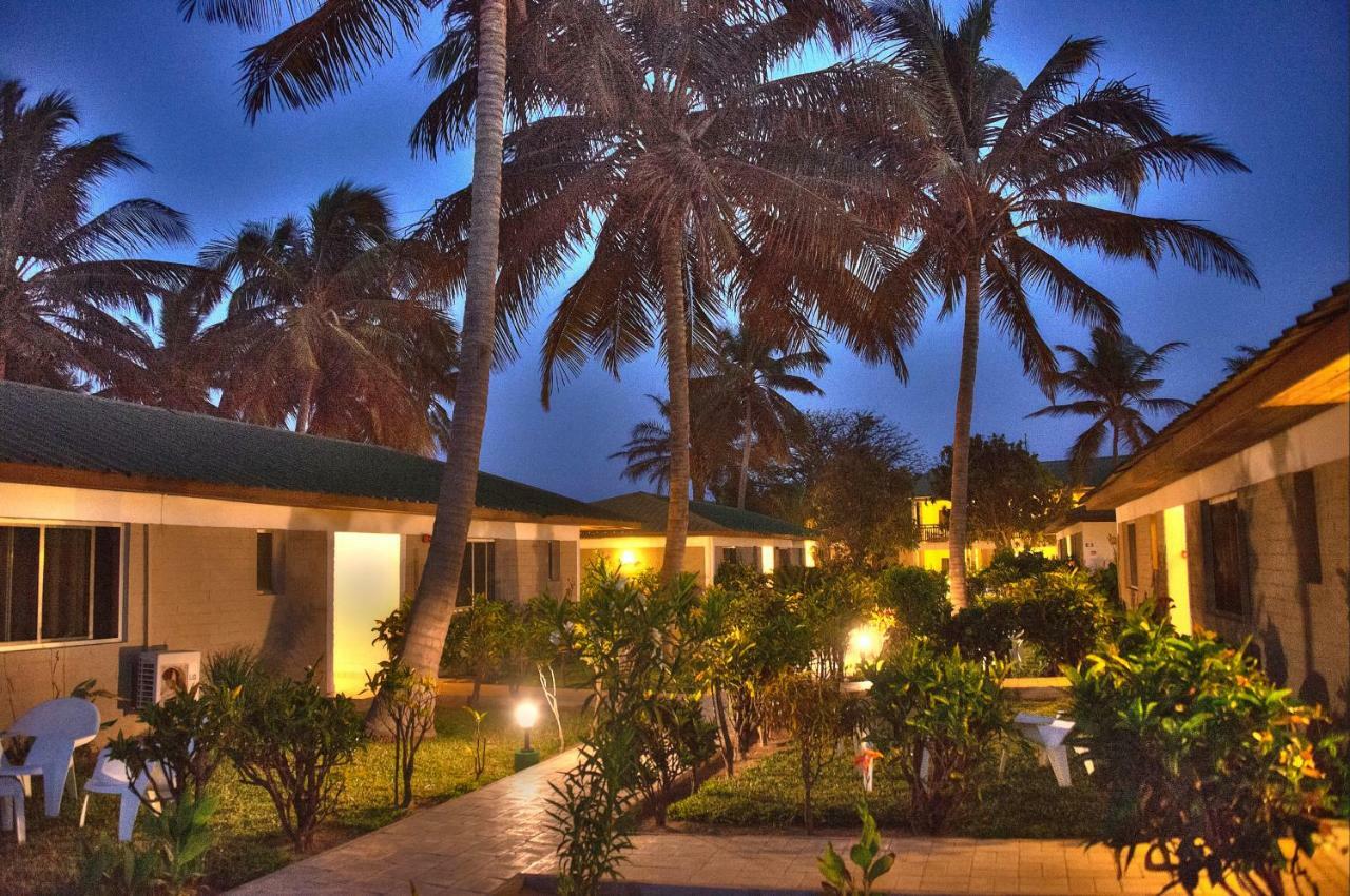 Sunset Beach Hotel Kotu Exterior foto